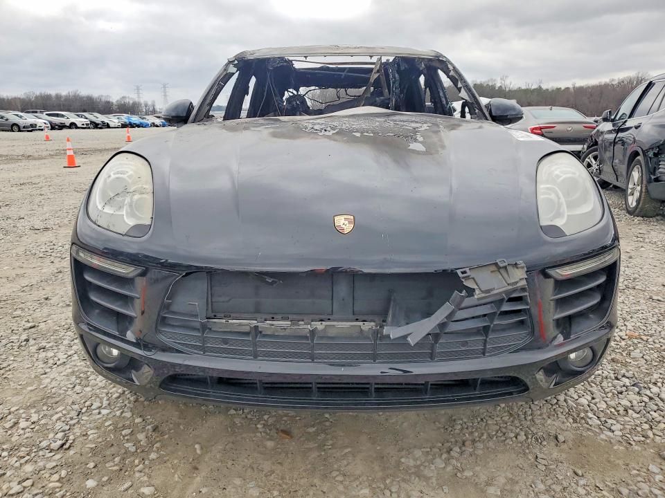 78227065 :رقم المزاد ، WP1AA2A52HLB01492 vin ، 2017 Porsche Macan مزاد بيع