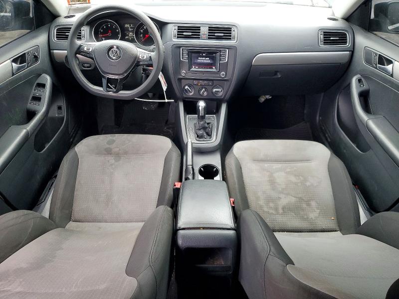 78068215 :رقم المزاد ، 3VW2B7AJ9HM415343 vin ، 2017 Volkswagen Jetta مزاد بيع