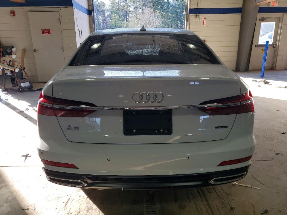 Продажа на аукционе авто 2021 Audi A6, vin: WAUM2AF22MN023456, номер лота: 73881335