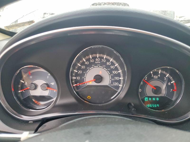 76917205 :رقم المزاد ، 1C3CCBAB8DN697852 vin ، 2013 Chrysler 200 مزاد بيع