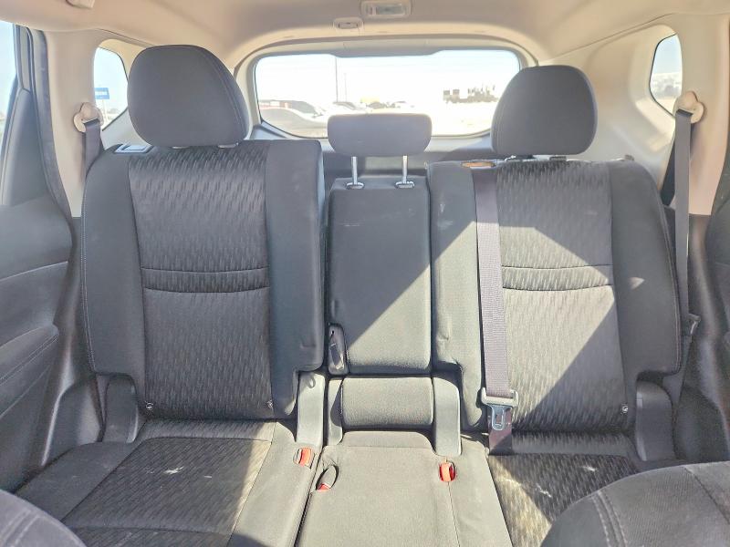 Продаж на аукціоні авто 2017 Nissan Rogue, vin: KNMAT2MT6HP591563, номер лоту: 78125565