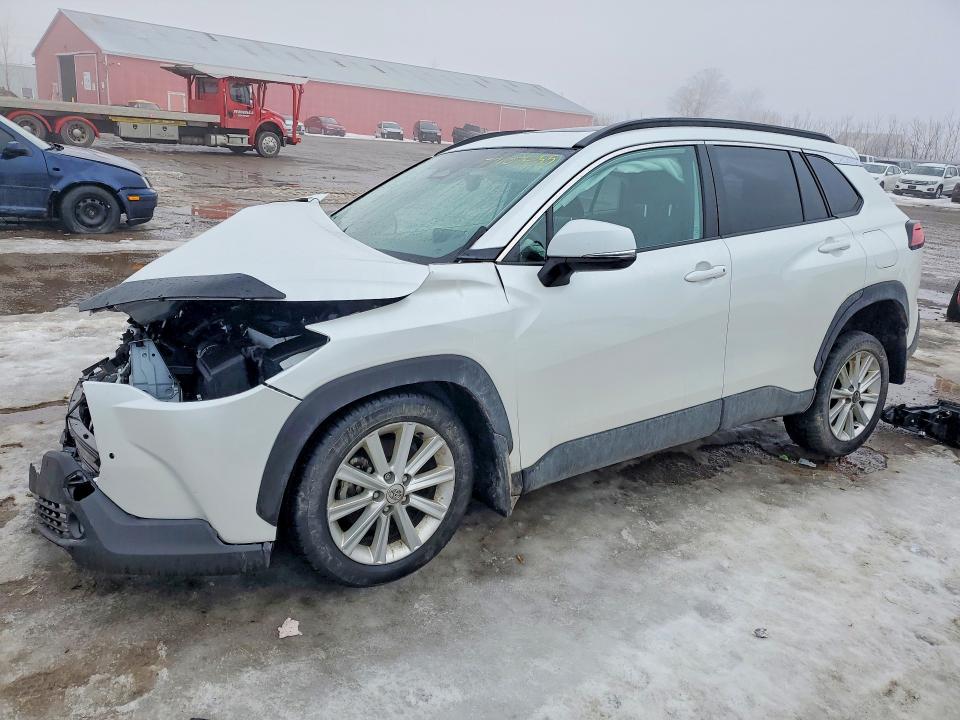 Продаж на аукціоні авто 2024 Toyota Corolla Cross, vin: 7MUDAABG0RV097005, номер лоту: 77107455