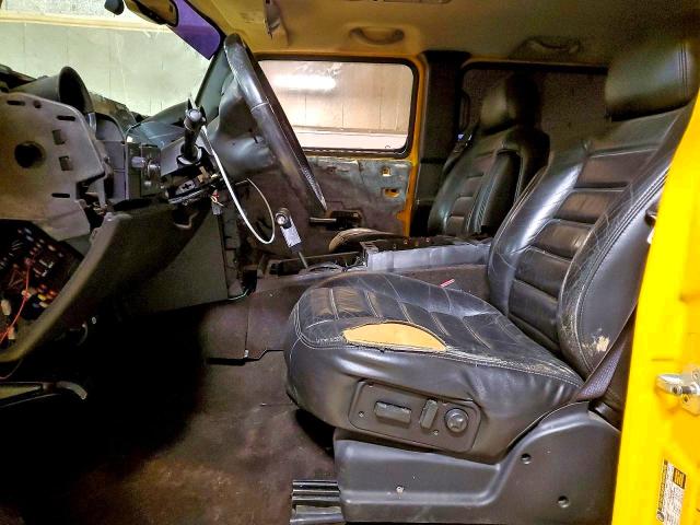 Auction sale of the 2005 Hummer H2, vin: 5GRGN23U75H132545, lot number: 73808415