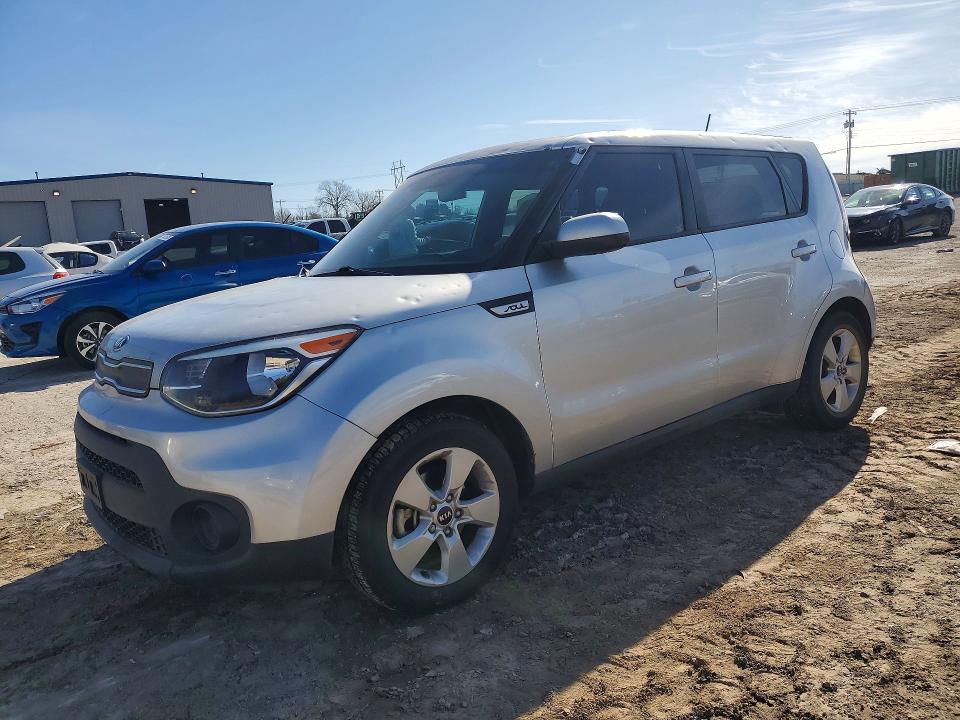 Продаж на аукціоні авто 2018 Kia Soul, vin: KNDJN2A29J7578656, номер лоту: 74776175