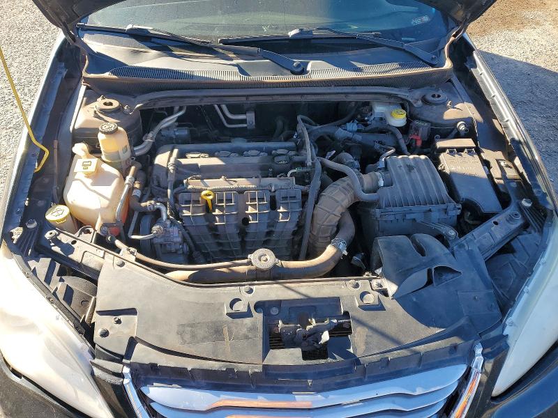 76005725 :رقم المزاد ، 1C3CCBBB4DN695210 vin ، 2013 Chrysler 200 مزاد بيع
