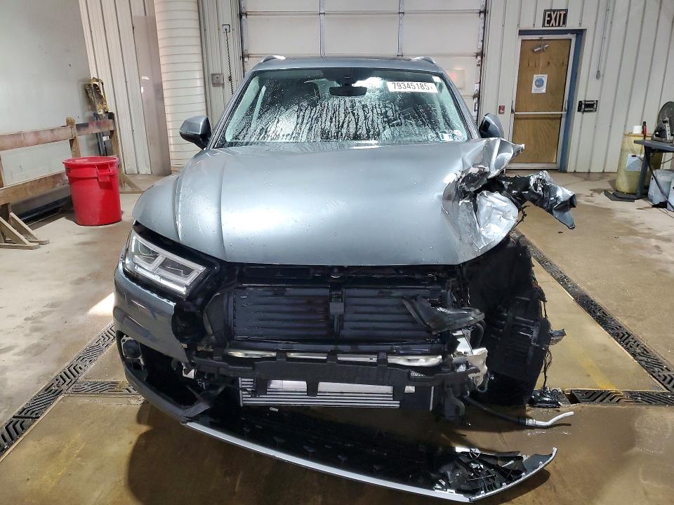 Продаж на аукціоні авто 2018 Audi Q5, vin: WA1CNAFY1J2168554, номер лоту: 79345185