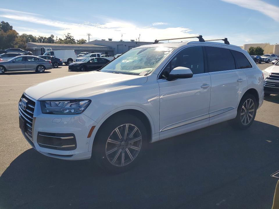 Продаж на аукціоні авто 2019 Audi Q7, vin: WA1LAAF76KD020134, номер лоту: 79246365