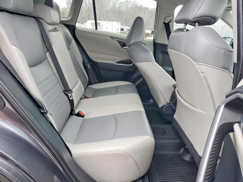 75573655 :رقم المزاد ، 2T3A1RFV3LW103972 vin ، 2020 Toyota Rav4 مزاد بيع