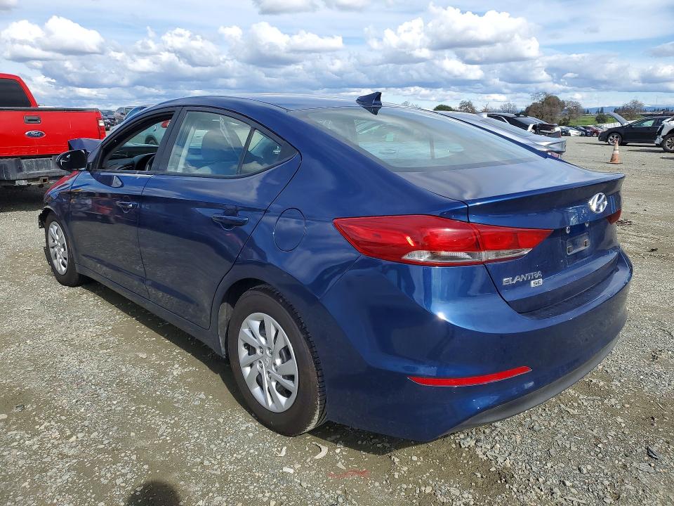 78168735 :رقم المزاد ، 5NPD74LFXHH201617 vin ، 2017 Hyundai Elantra مزاد بيع