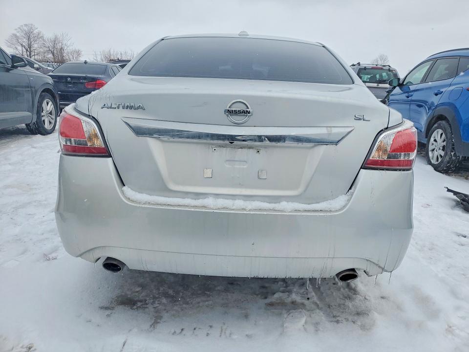 Продажа на аукционе авто 2015 Nissan Altima 2.5, vin: 1N4AL3AP8FN364046, номер лота: 76401435