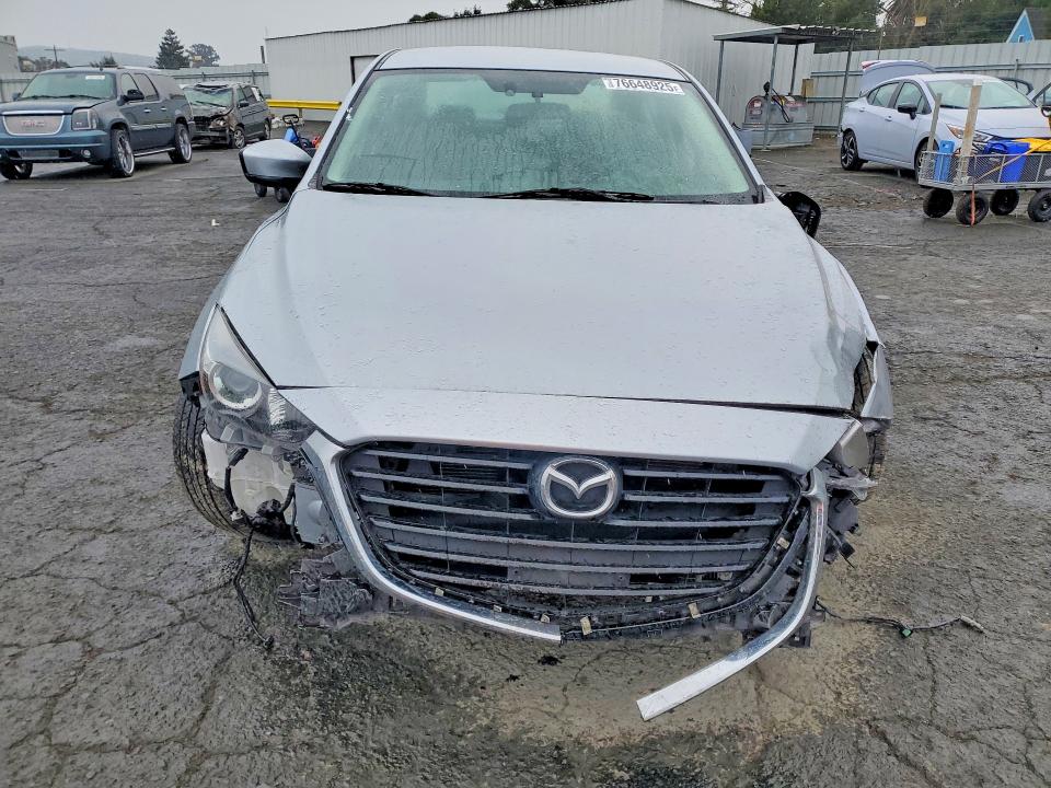 2017 Mazda 3 Sport მანქანა იყიდება აუქციონზე, vin: 3MZBN1U71HM105871, აუქციონის ნომერი: 76648925