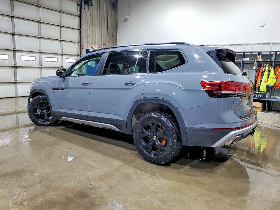 2024 Volkswagen Atlas მანქანა იყიდება აუქციონზე, vin: 1V2CR2CA8RC604022, აუქციონის ნომერი: 77017095