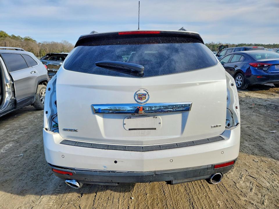 Продажа на аукционе авто 2015 Cadillac Srx, vin: 3GYFNBE33FS521686, номер лота: 78290315
