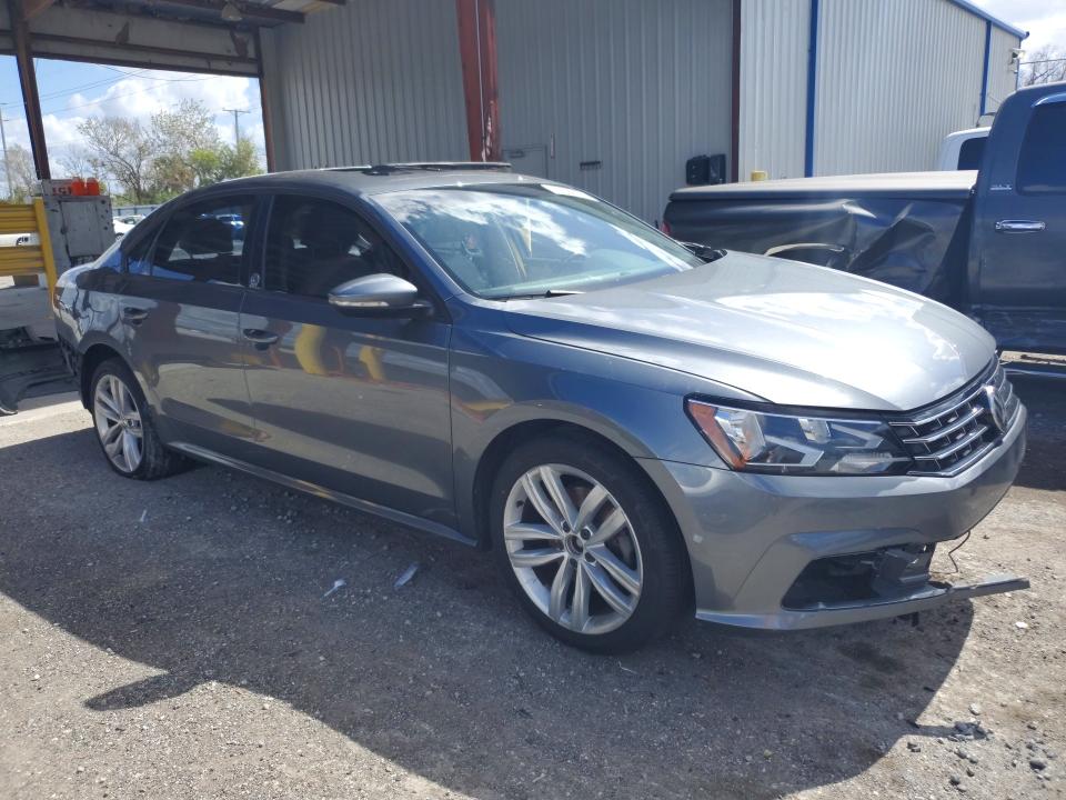 77592155 :رقم المزاد ، 1VWLA7A30KC002387 vin ، 2019 Volkswagen Passat مزاد بيع