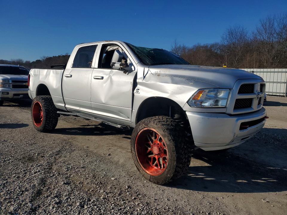 Продажа на аукционе авто 2018 Ram 2500, vin: 3C6UR5CL4JG380183, номер лота: 76202475
