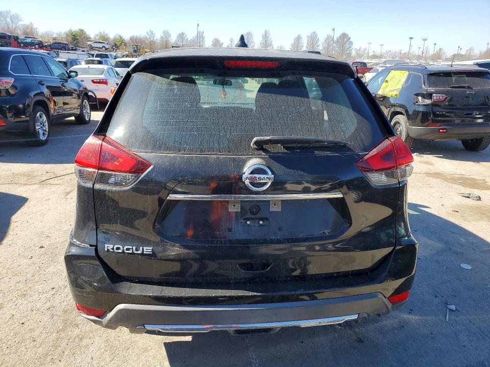 Продаж на аукціоні авто 2017 Nissan Rogue, vin: KNMAT2MT4HP539686, номер лоту: 79066235