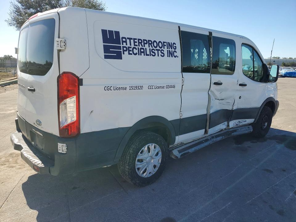 2015 Ford Transit მანქანა იყიდება აუქციონზე, vin: 1FTNR1ZM4FKA76535, აუქციონის ნომერი: 58991566