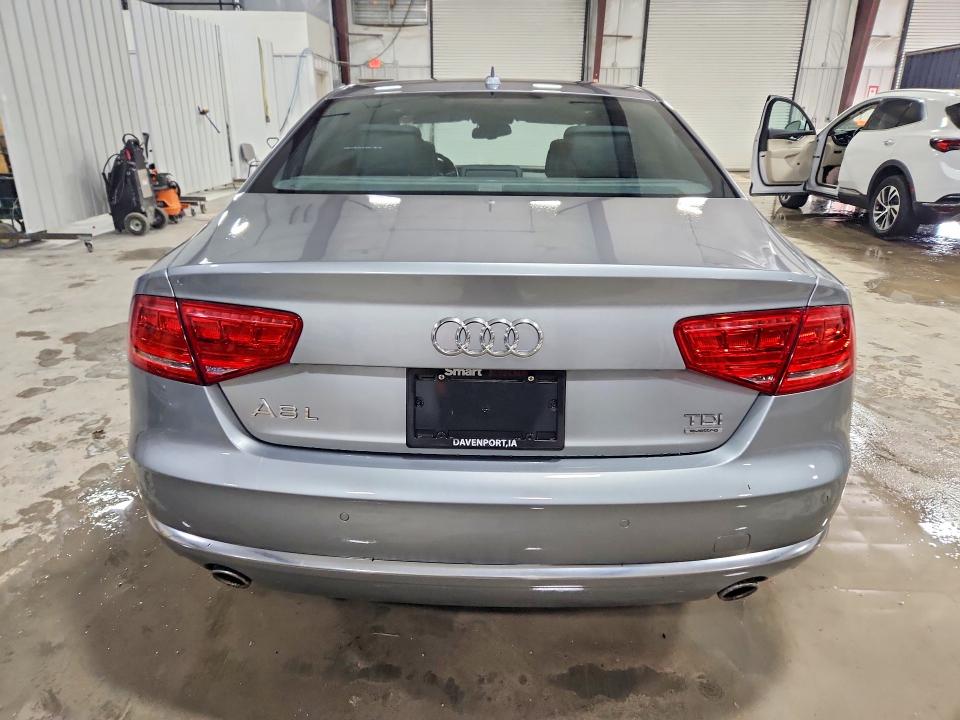 78680815 :رقم المزاد ، WAURMAFD2EN001623 vin ، 2014 Audi A8 مزاد بيع