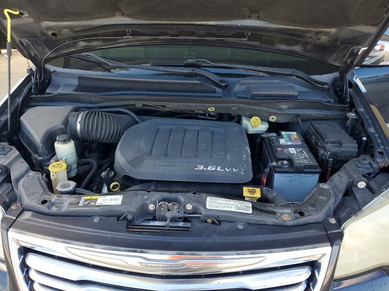 2014 Chrysler Town & Country მანქანა იყიდება აუქციონზე, vin: 2C4RC1CG1ER165291, აუქციონის ნომერი: 79211955