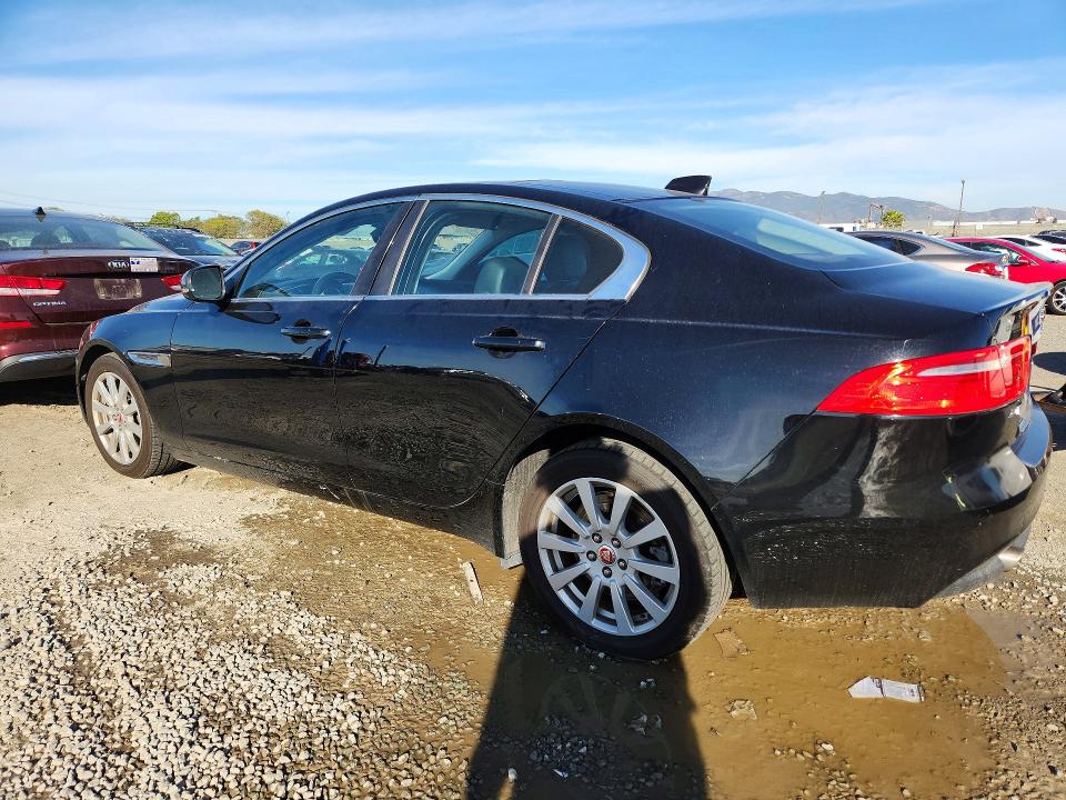 77620295 :رقم المزاد ، SAJAR4FX1KCP49852 vin ، 2019 Jaguar Xe مزاد بيع