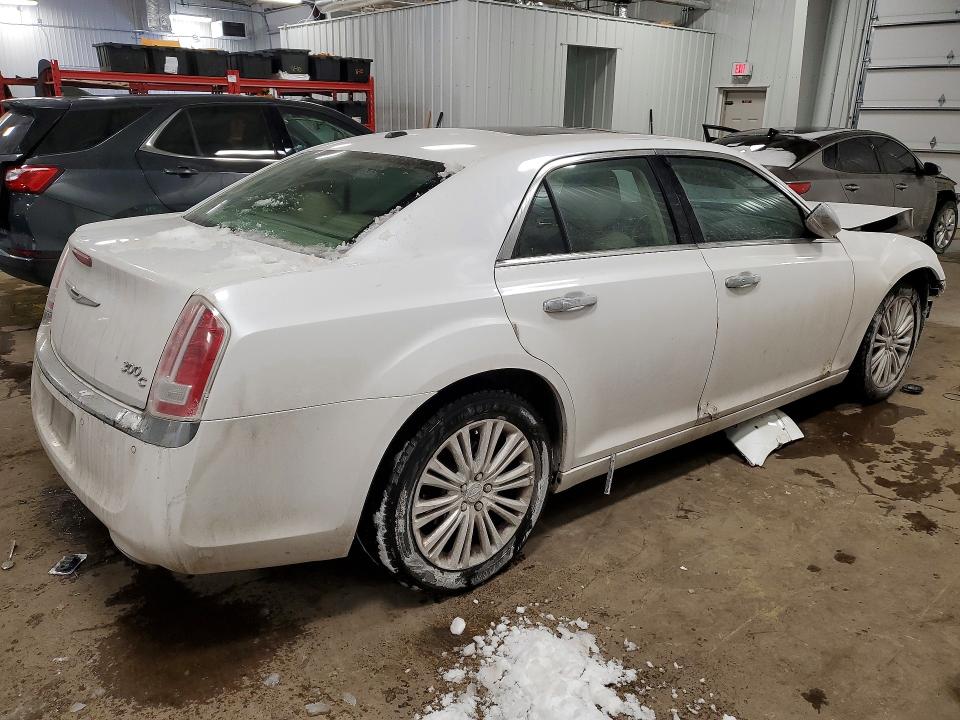 75441755 :رقم المزاد ، 2C3CCAKGXDH602687 vin ، 2013 Chrysler 300c مزاد بيع