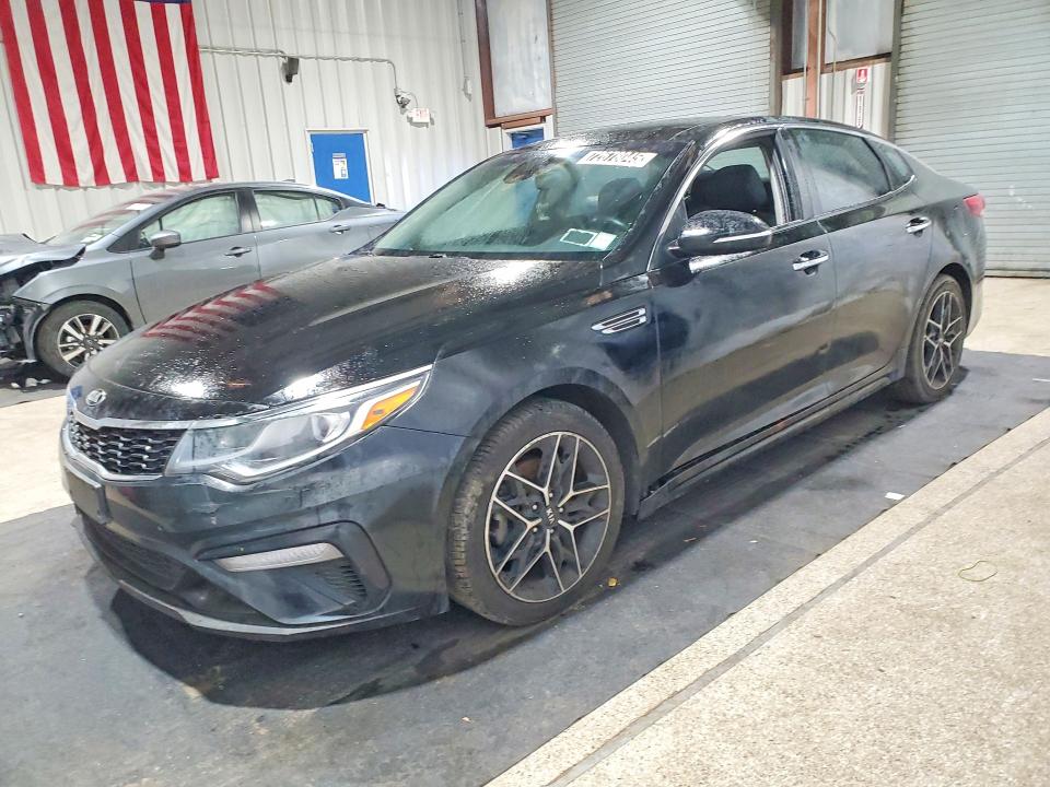 2020 Kia Optima მანქანა იყიდება აუქციონზე, vin: 5XXGT4L39LG444175, აუქციონის ნომერი: 72678045