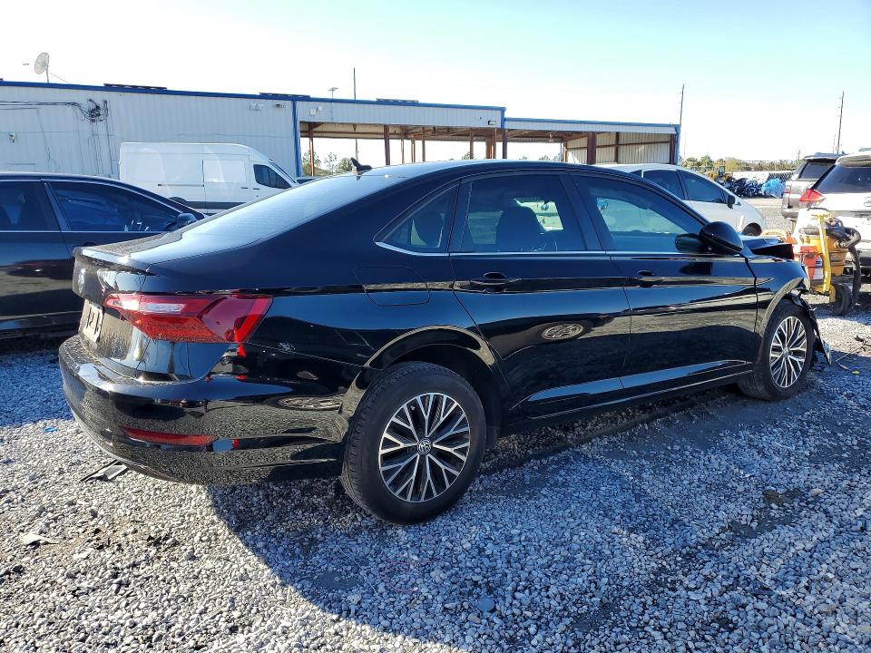 76253565 :رقم المزاد ، 3VWC57BU9MM043274 vin ، 2021 Volkswagen Jetta مزاد بيع