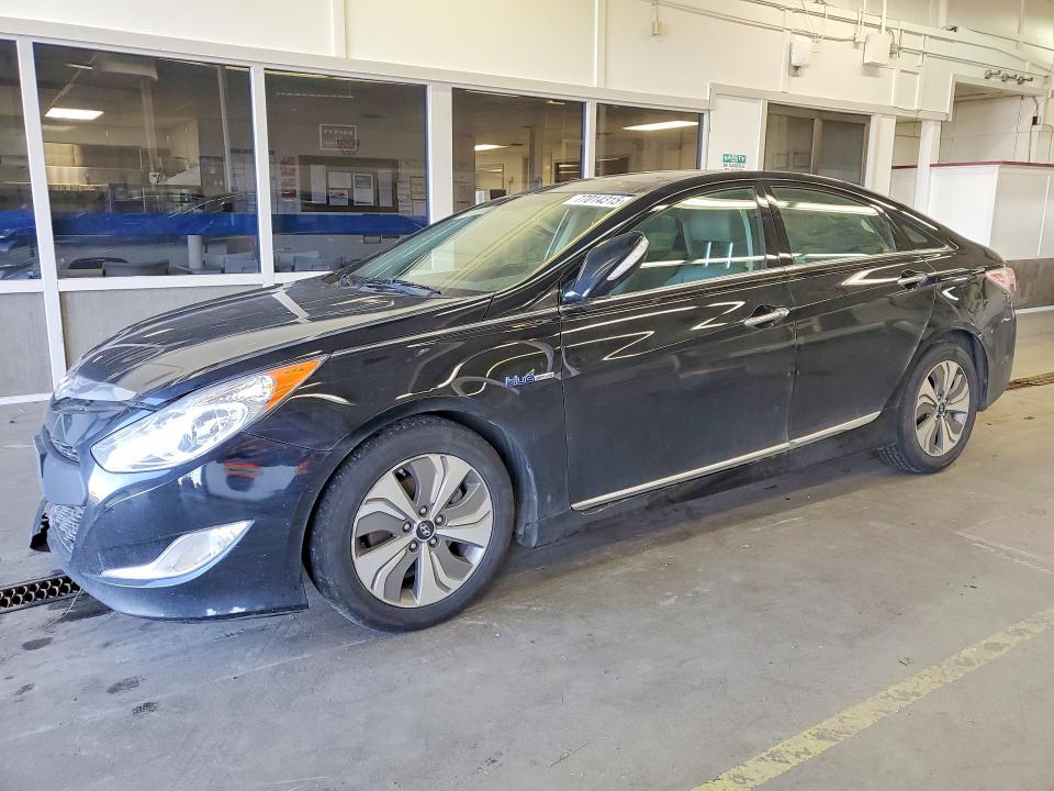 Продажа на аукционе авто 2015 Hyundai Sonata, vin: KMHEC4A43FA125384, номер лота: 77014315