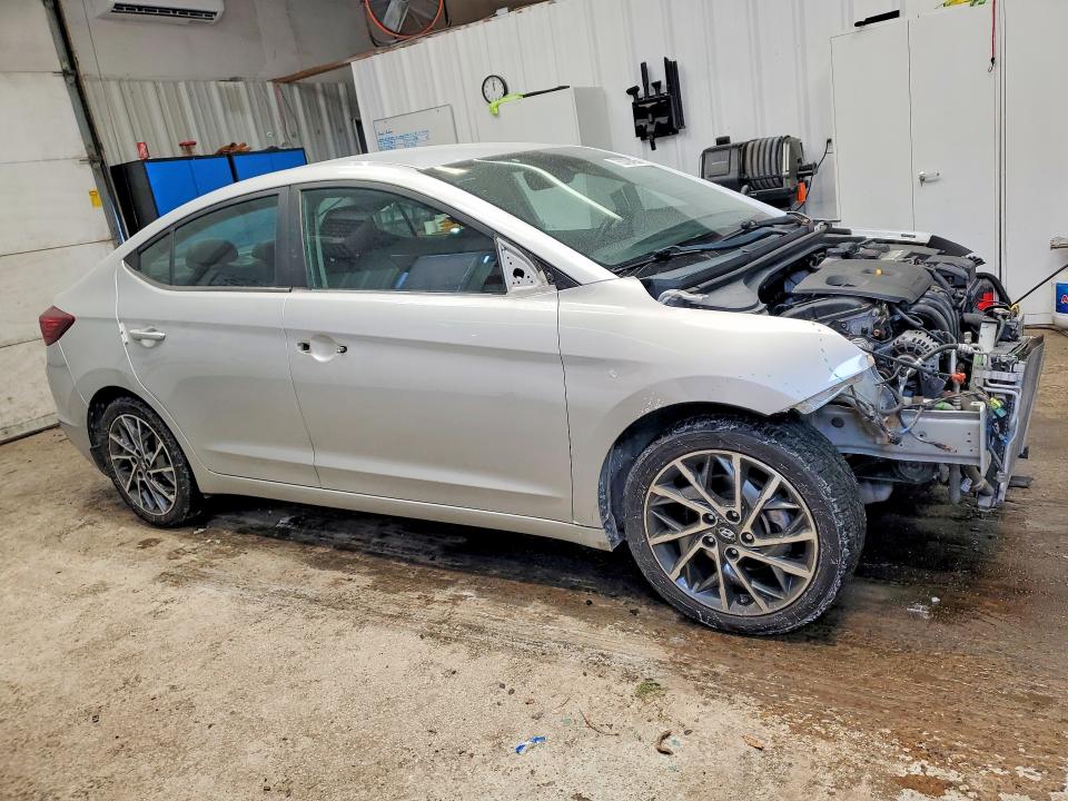 Продажа на аукционе авто 2020 Hyundai Elantra, vin: 5NPD84LF4LH525040, номер лота: 75539405
