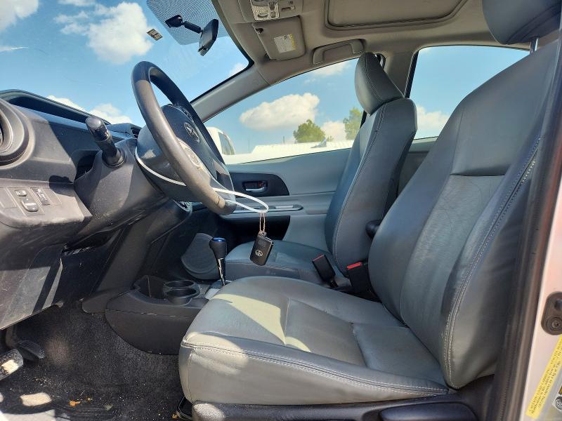 79306885 :رقم المزاد ، JTDKDTB30C1000326 vin ، 2012 Toyota Prius C مزاد بيع