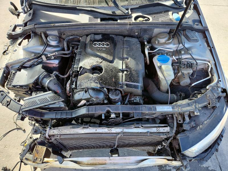 76219335 :رقم المزاد ، WAUFFAFL2GN017523 vin ، 2016 Audi A4 مزاد بيع