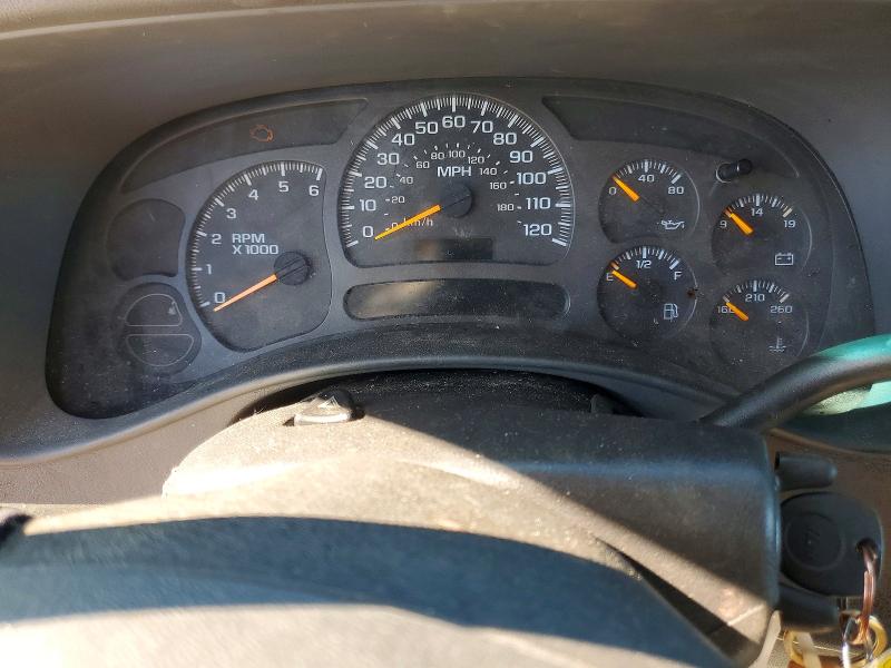 2003 Chevrolet Suburban მანქანა იყიდება აუქციონზე, vin: 3GNEC16Z23G341223, აუქციონის ნომერი: 75146845