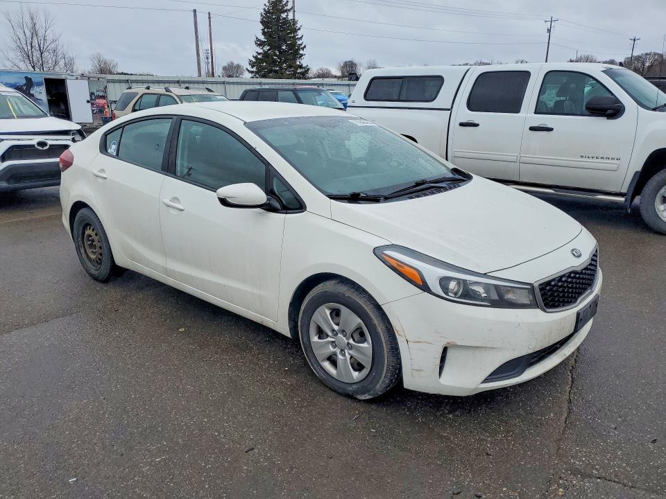 Продажа на аукционе авто 2017 Kia Forte, vin: 3KPFK4A7XHE094012, номер лота: 77942405