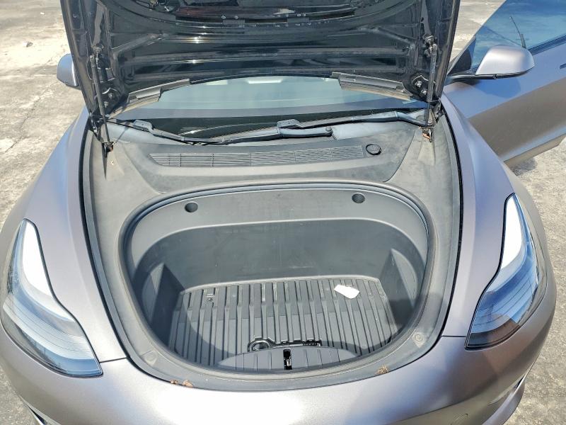 78329935 :رقم المزاد ، 5YJ3E1EB0MF001719 vin ، 2021 Tesla Model 3 مزاد بيع