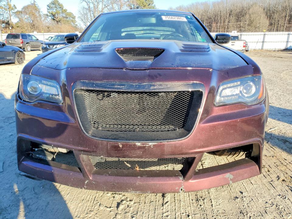 75562305 :رقم المزاد ، 2C3CCAJGXEH240346 vin ، 2014 Chrysler 300c مزاد بيع