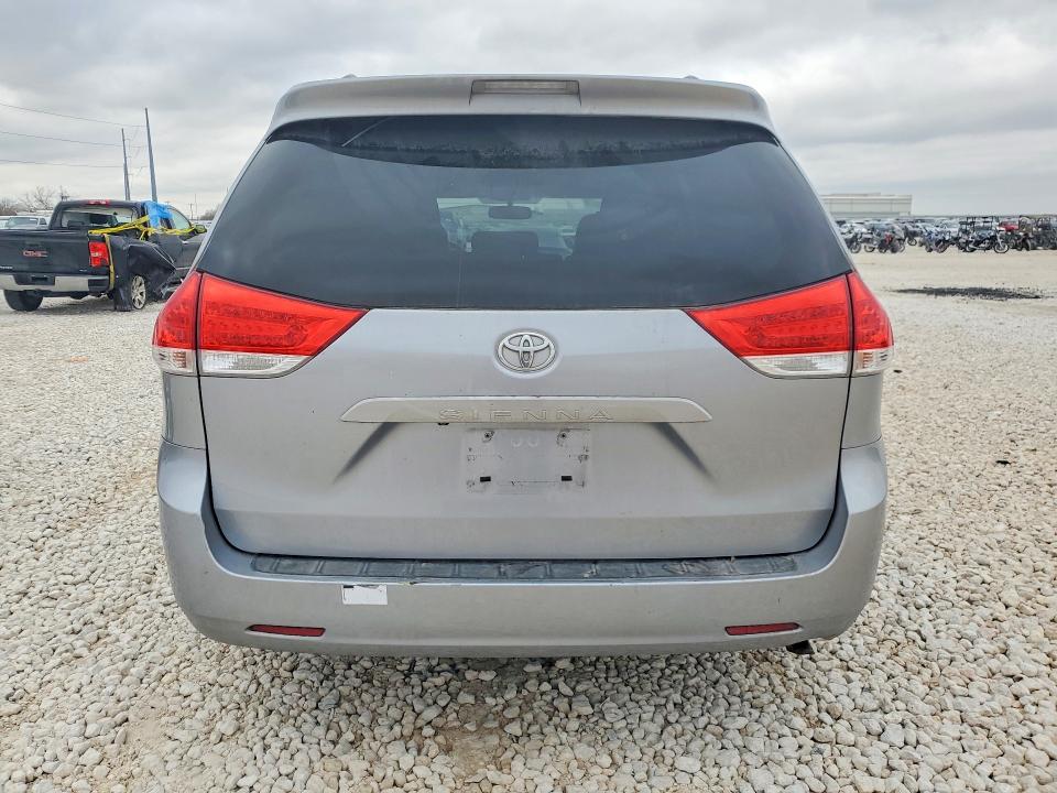 Продаж на аукціоні авто 2012 Toyota Sienna, vin: 5TDYK3DC0CS257826, номер лоту: 75754285