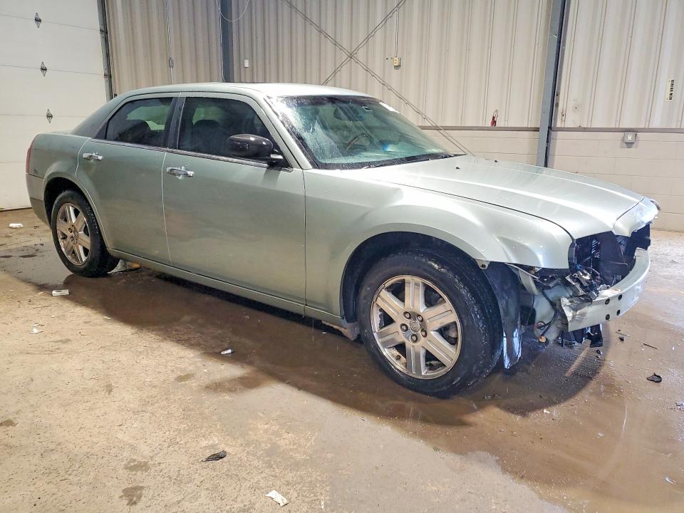 Продажа на аукционе авто 2006 Chrysler 300c, vin: 2C3LK63H76H149168, номер лота: 75692935