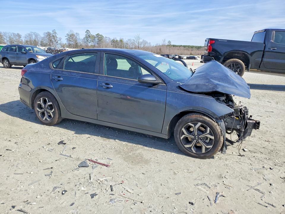 77577735 :رقم المزاد ، 3KPF24AD0KE101319 vin ، 2019 Kia Forte مزاد بيع