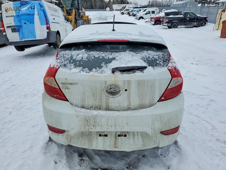 Продажа на аукционе авто 2012 Hyundai Accent Gls, vin: KMHCU5AE1CU033980, номер лота: 76235005