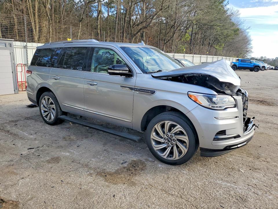 2022 Lincoln Navigator მანქანა იყიდება აუქციონზე, vin: 5LMJJ2KT0NEL10155, აუქციონის ნომერი: 75681415
