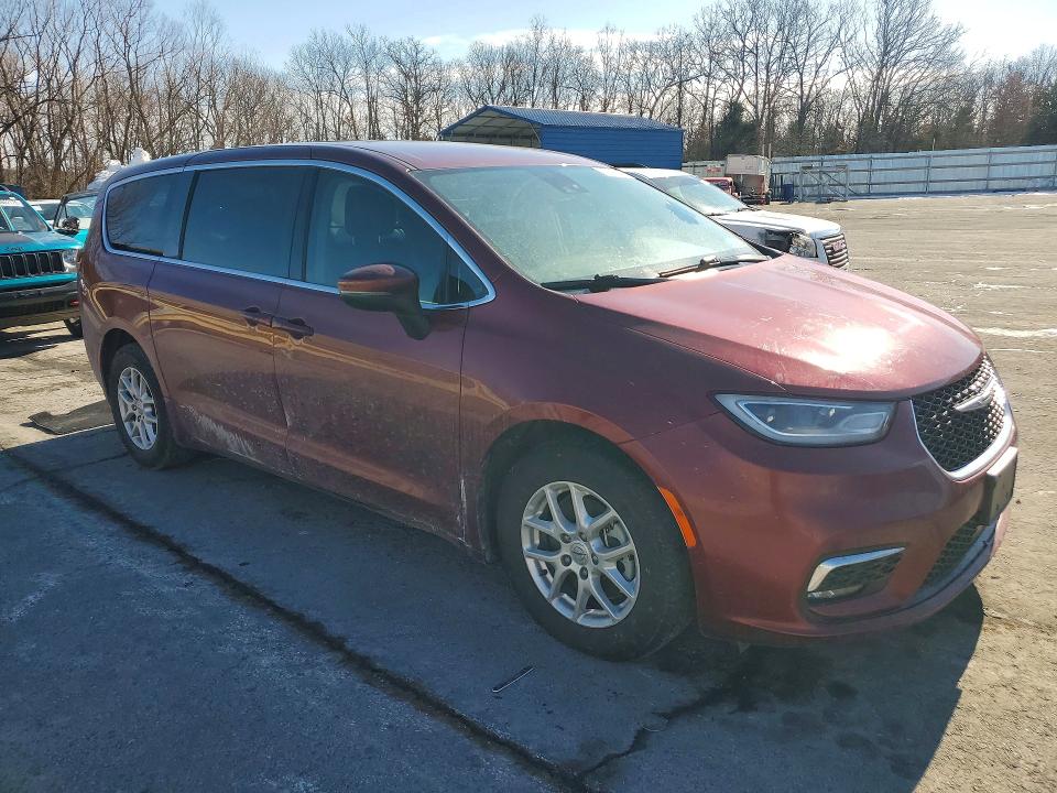 Продажа на аукционе авто 2023 Chrysler Pacifica, vin: 2C4RC1BGXPR560364, номер лота: 75707795