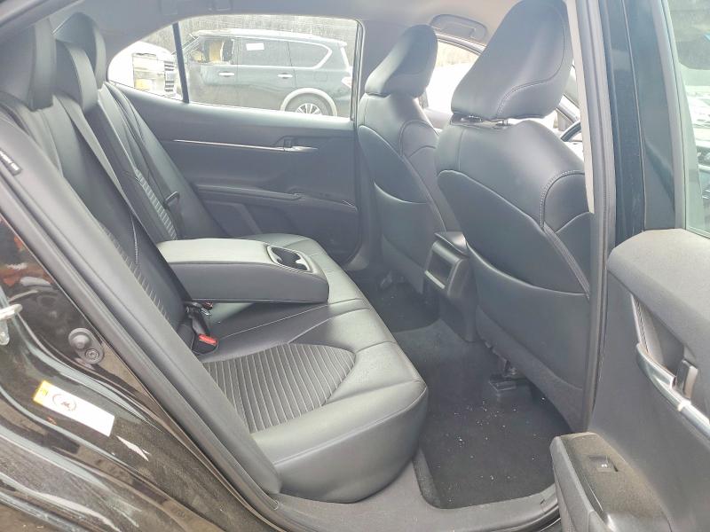 78985395 :رقم المزاد ، 4T1B11HK3KU205174 vin ، 2019 Toyota Camry مزاد بيع