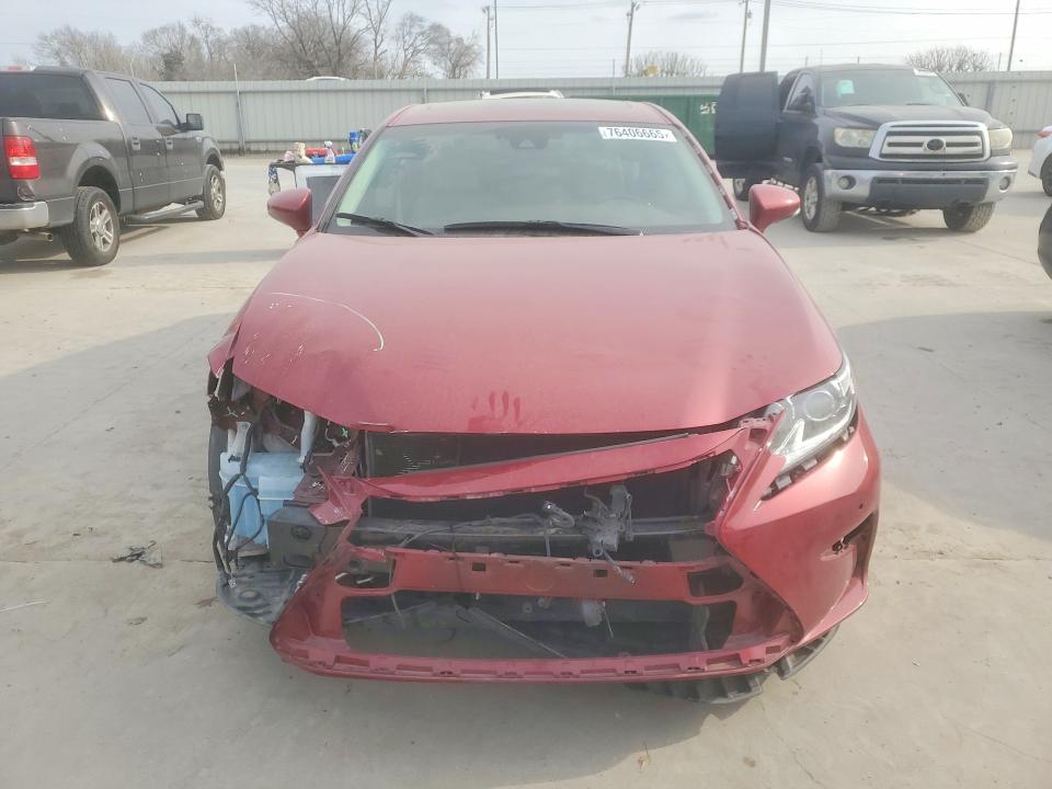 76406665 :رقم المزاد ، 58ABK1GG6HU072616 vin ، 2017 Lexus Es مزاد بيع