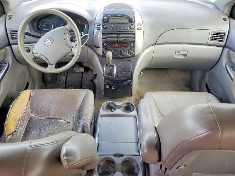 2010 Toyota Sienna მანქანა იყიდება აუქციონზე, vin: 5TDJK4CC4AS029186, აუქციონის ნომერი: 78103035