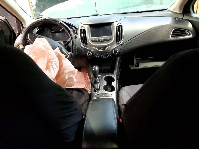 77600495 :رقم المزاد ، 1G1BE5SM0H7157580 vin ، 2017 Chevrolet Cruze مزاد بيع