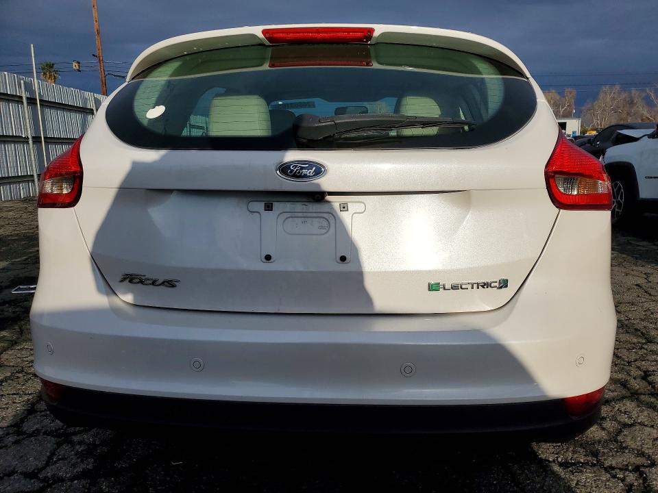 Продаж на аукціоні авто 2017 Ford Focus Bev, vin: 1FADP3R49HL314735, номер лоту: 76663165