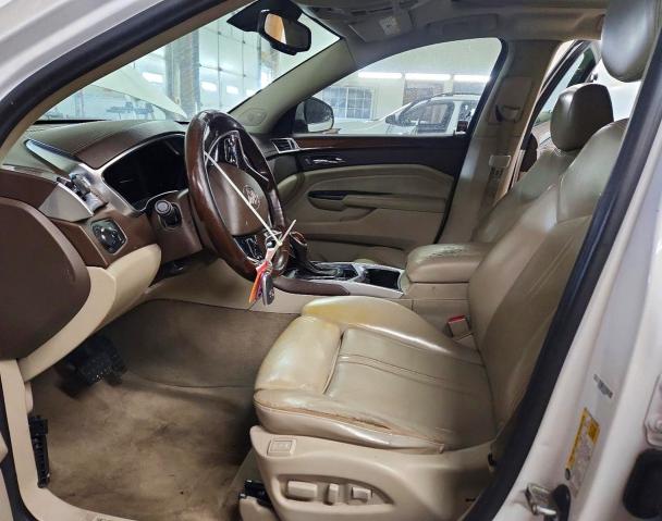 76047525 :رقم المزاد ، 3GYFNBE3XFS525699 vin ، 2015 Cadillac Srx مزاد بيع