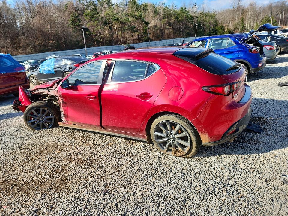 Продажа на аукционе авто 2023 Mazda 3, vin: JM1BPALM9P1611786, номер лота: 74417905