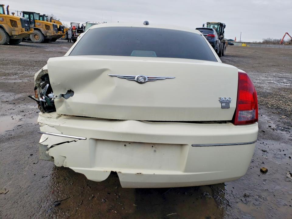 Продажа на аукционе авто 2005 Chrysler 300, vin: 2C3JA53G25H511577, номер лота: 77733885