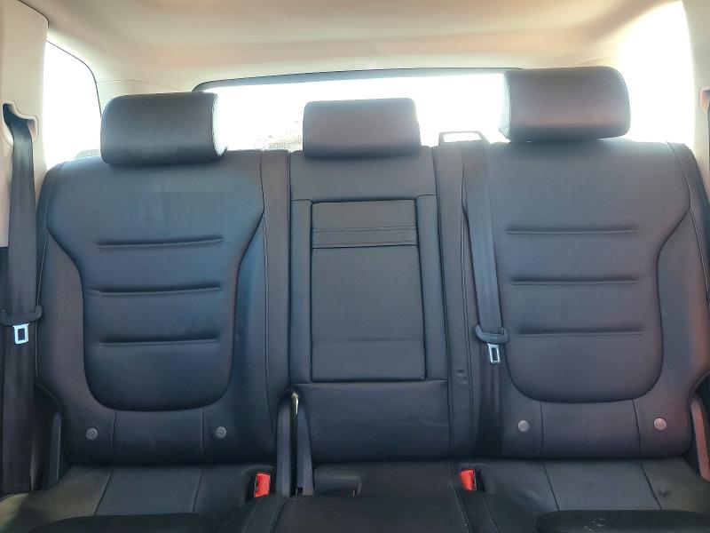 76841065 :رقم المزاد ، WVGEP9BP7GD005761 vin ، 2016 Volkswagen Touareg مزاد بيع